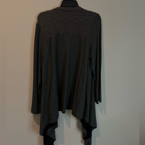 Zenergy by Chico’s sweater - Picture 4 of 4